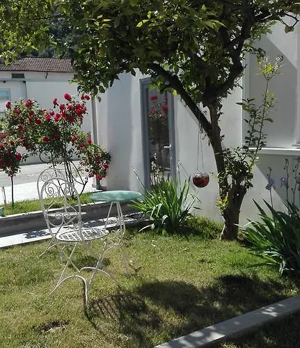 فندق مبيت وإفطار I Colori Di Mag