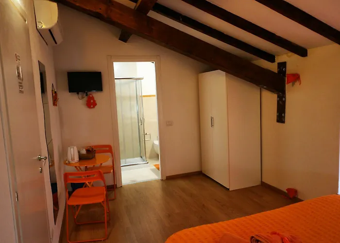 I Colori Di Mag فندق مبيت وإفطار