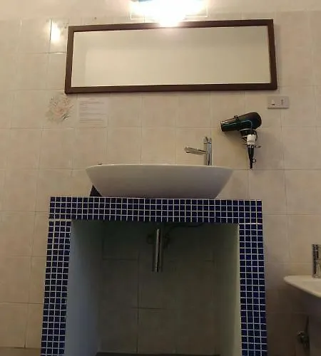 فندق مبيت وإفطار I Colori Di Mag